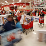 Πόσο παραπάνω αγοράζουν οι Έλληνες την Black Friday