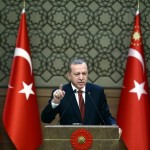 «Θα σας πλημμυρίσουμε πρόσφυγες», απειλεί ο Ερντογάν