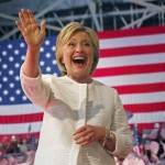 Γυναίκες που υποστηρίζουν την Κλίντον θα φορέσουν λευκά την ημέρα των αμερικανικών προεδρικών εκλογών