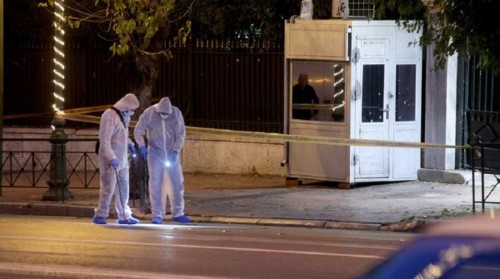 Μήνυμα νηφαλιότητας από τον Γάλλο πρέσβη