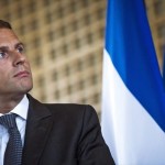 Ο πρόεδρος Μακρόν χαρακτήρισε «απαράδεκτη» τη δριμεία κριτική από τον πρόεδρο Άσαντ κατά της Γαλλίας