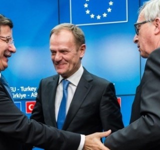 «Οφθαλμαπάτη η επιτυχία της συμφωνίας ΕΕ-Τουρκίας», γράφει η La Libre Belgique