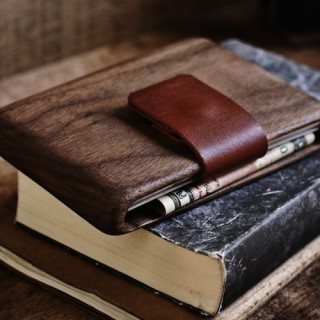 Πορτοφόλια από ξύλο: Η νέα μόδα;