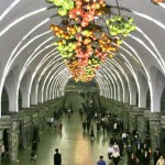 Ένα μετρό… σκέτο παλάτι στην Πιονγιάνγκ