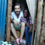 Οι Γιατροί Χωρίς Σύνορα μας καλούν να κρατήσουμε στη ζωή μια γυναίκα με HIV/AIDS με μόλις 10 ευρώ