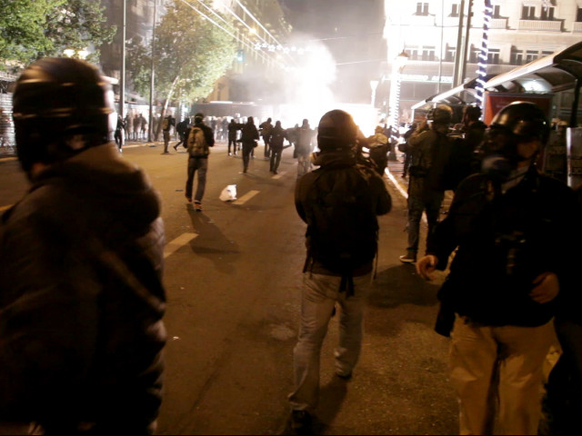 To επεισοδιακό τέλος της πορείας κατά του Ομπάμα (Βίντεο)