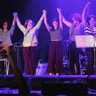 Ένα γυναικείο live με “cojones” για τα 40 χρόνια της Rough Trade