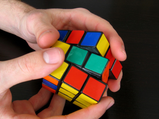 Ο Κύβος του Ρούμπικ έχασε τη δικαστική μάχη που έδινε στην ΕΕ για να συνεχίσει το σχήμα του να αποτελεί εμπορικό σήμα