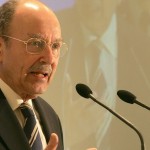 Πέθανε ο Κωστής Στεφανόπουλος