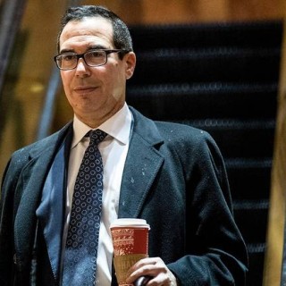 Ο νέος Υπουργός Οικονομικών των ΗΠΑ πρώην στέλεχος της Goldman Sachs