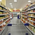 Απεργία προγραμματίζουν οι έμποροι στις 7/5