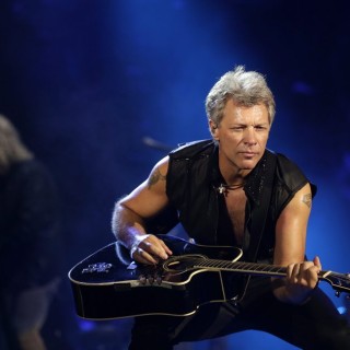 Ακούστε το νέο τραγούδι του Bon Jovi για την Πρωτοχρονιά!