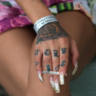 9 συνήθειες που πρέπει να αποβάλλουμε αν θέλουμε να έχουμε «δέρμα μωρού»