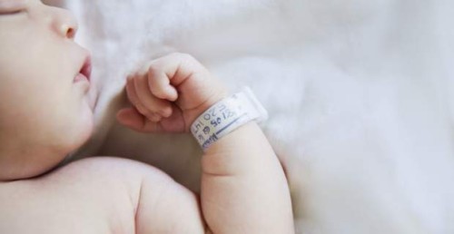 Έμβρυα με DNA τριών «γονέων»