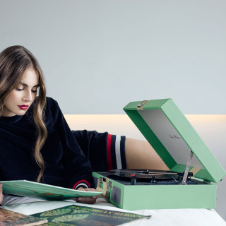 Ένα brand ρούχων από την Θεσσαλονίκη μας μαθαίνει τι πάει να πει “sporty chic”