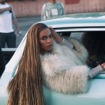 Η Beyonce φωτογραφίζεται στο ιδιωτικό της τζετ και το Instagram παραληρεί [ΦΩΤΟΣ]