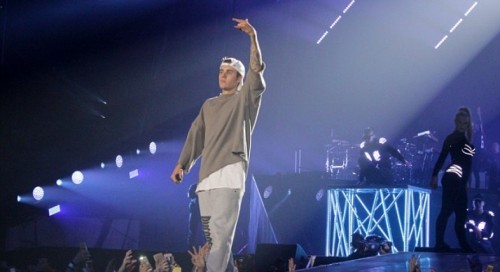 Τι σχέση έχει ο Τζάστιν Μπίμπερ με τις σχολικές εξετάσεις στο Τελ Αβίβ;