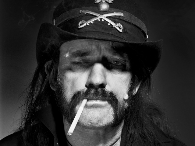 Στις 24 Δεκεμβρίου του 1945 γεννιέται ο Lemmy