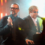 Φόρος τιμής από τον Elton John στον George Michael