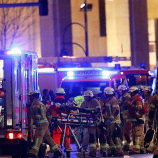 Ακόμα ελεύθερος ο δράστης της επίθεσης στο Βερολίνο