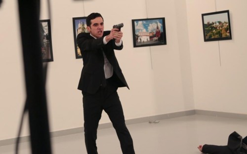 Από τη φρουρά του Ερντογάν ο δολοφόνος του Ρώσου πρέσβη