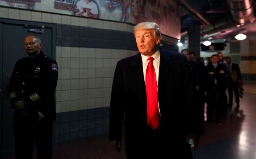 Ο Ντόναλντ Τραμπ «λογοκρίνει» την κλιματική αλλαγή