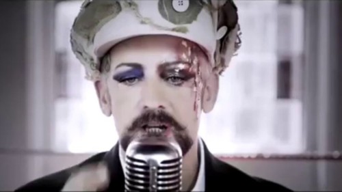 Έναν υπερασπιστή στο πρόσωπο του Μπόι Τζορτζ βρήκε η Μελάνια Τραμπ