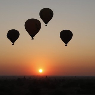Αερόστατα στον ουρανό της Μπαγκάν