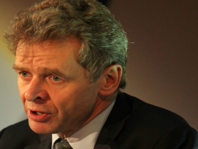 Τόμσεν: Σε 21 χρόνια η Ελλάδα θα μειώσει την ανεργία