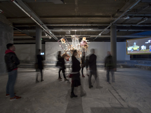 Flying over the Abyss: Τελευταία ευκαιρία για να δείτε τη σημαντικότερη έκθεση της Αθήνας