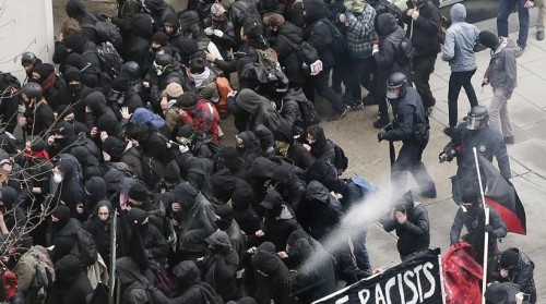 ΗΠΑ: Δημοσιογράφοι κινδυνεύουν με 10 χρόνια φυλάκισης