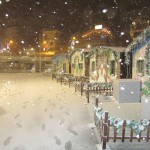 Στην ντυμένη στα λευκά Κοζάνη έχουν αναλάβει δράση τα αποχιονιστικά