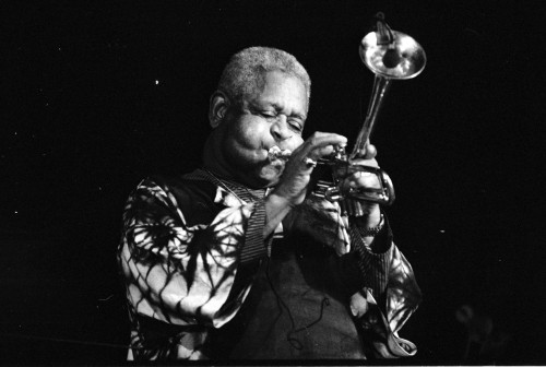 Στις 6 Ιανουαρίου του 1993 πεθαίνει ο Dizzy Gillespie