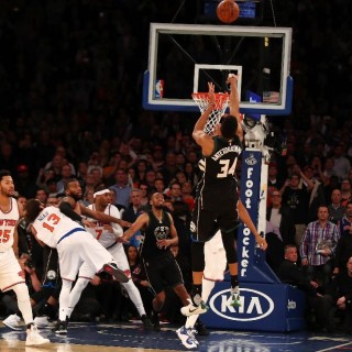 Το πρώτο buzzer beater στην καριέρα του Γιάννη Αντετοκούνμπο