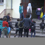 Θεσσαλονίκη: Κανονικά λειτουργεί σχολείο για προσφυγόπουλα, κόντρα στις αντιδράσεις