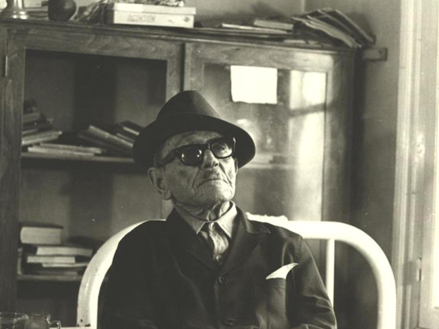 Το μοντέλο, του Γιάννη Σκαρίμπα