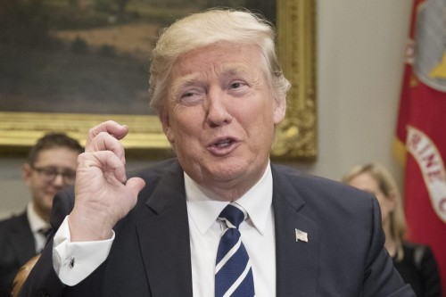 Ο Τραμπ μάλλον θα «περιμένει» για την κατάργηση του Obamacare