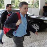 Νέες διαπραγματεύσεις με τους θεσμούς