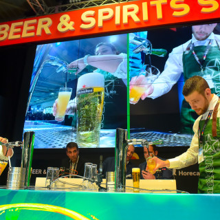 Μια φορά κι έναν καιρό παρακολούθησα τον τελικό του τέλειου σερβιρίσματος μπίρας