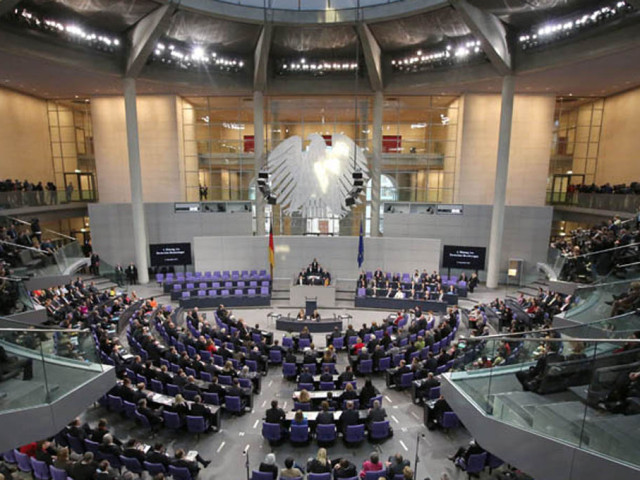 Άκυρο το βασικό επιχείρημα του Σόιμπλε για παραμονή ΔΝΤ στο ελληνικό πρόγραμμα