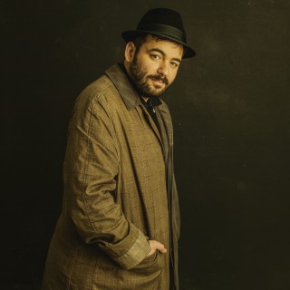 Ο Γρηγόρης Χατζάκης ζει στη χώρα της Φανταστικότητας