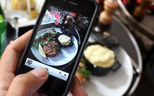 Πως το ίνσταγκραμ άλλαξε για πάντα τα εστιατόρια (βίντεο)