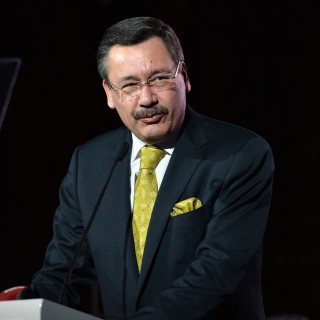 Γκιοκτσέκ: Εχθροί της Τουρκίας προκαλούν σεισμούς για να βλάψουν την οικονομία της χώρας