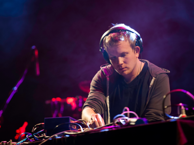 Το Spinster υποδέχεται τον Βέλγο DJ  Poldoore