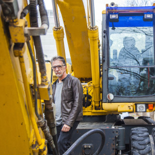 Δημήτρης Καμαρωτός, ένας τεράστιος συνθέτης που παλεύει με τους ήχους