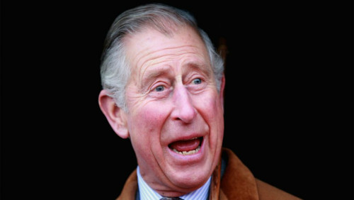 Photobomb από τον Πρίγκιπα Κάρολο στους Kasabian