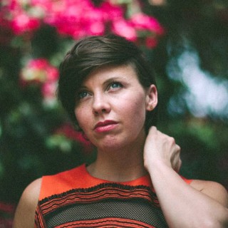 Sarah Neufeld, πώς είναι η ζωή εκτός Arcade Fire;