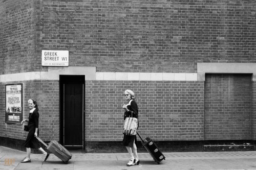 Από τη φωτογραφία δρόμου στο documentary