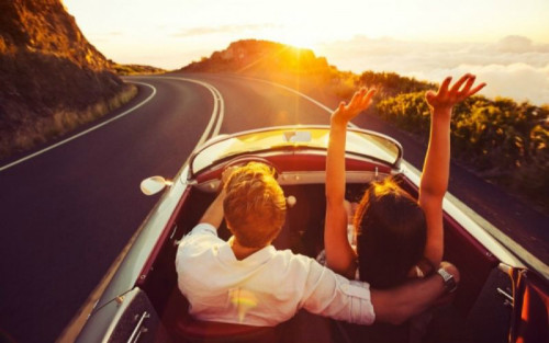 Αν ο σύντροφός σου είναι πολυταξιδεμένος, είναι πιο πιθανό να σε απατήσει