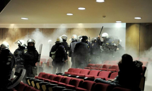 Πανδαιμόνιο στη δίκη της Χρυσής Αυγής